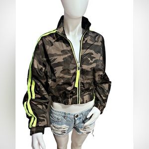 Camo Cropped Windbreaker